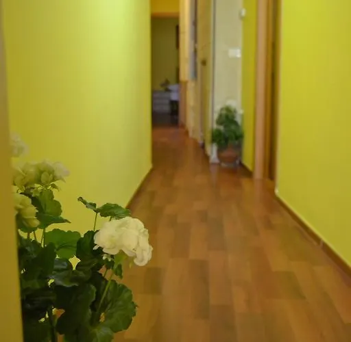 La Corte לינה וארוחת בוקר לצ'ה